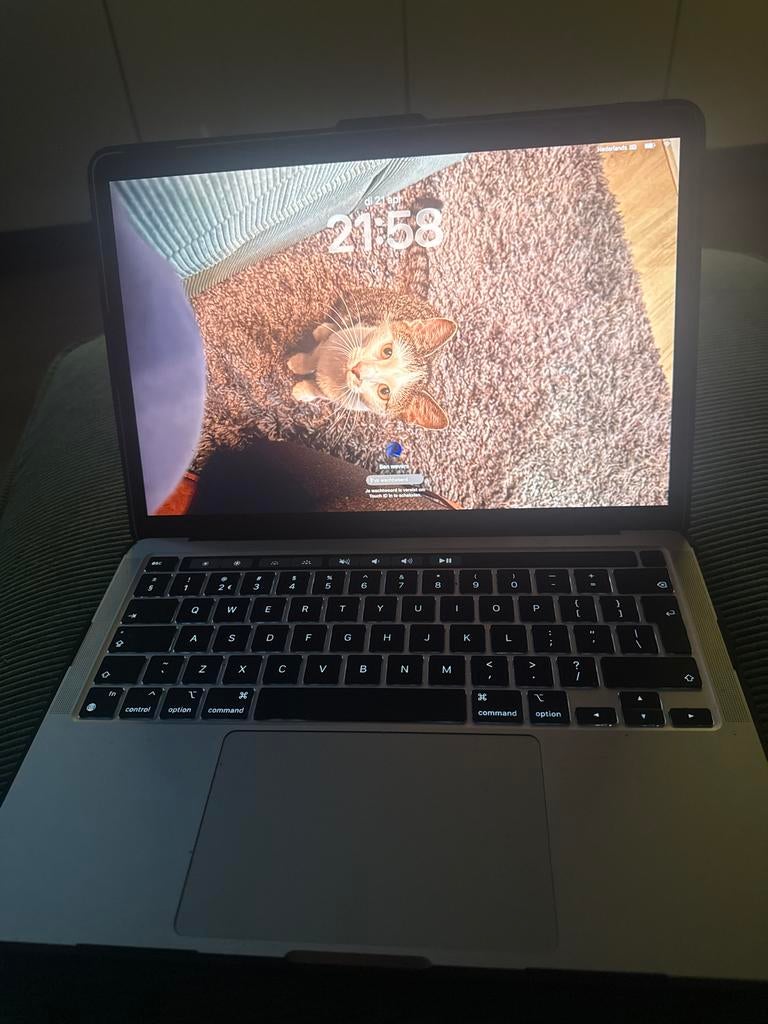 MacBook Pro 2022 - Zo goed als nieuw, incl. beschermhoes, Ophalen, Zo goed als nieuw, MacBook Pro