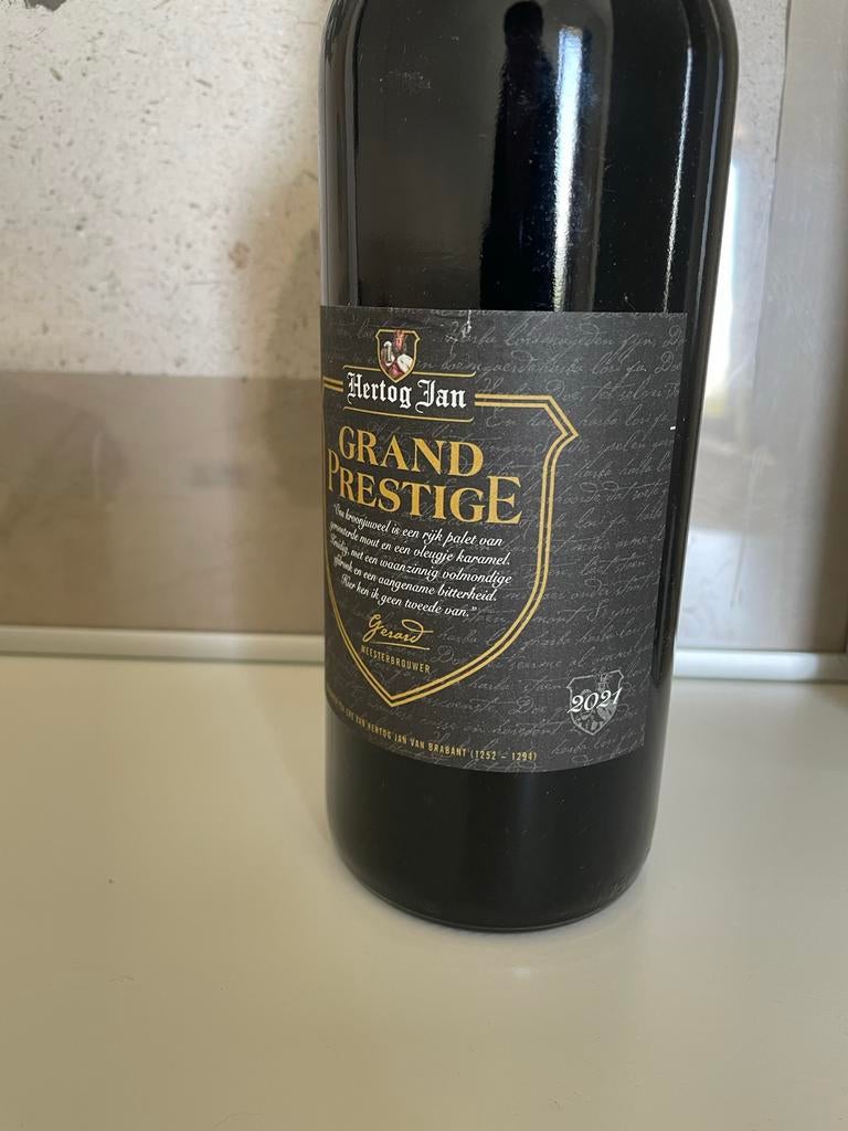 Hertog Jan Grand Prestige 2021, Verzamelen, Biermerken, Ophalen of Verzenden, Nieuw, Flesje(s), Hertog Jan