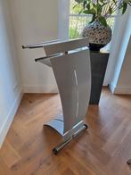 Moderne spreekstoel / katheder, Ophalen, Zo goed als nieuw