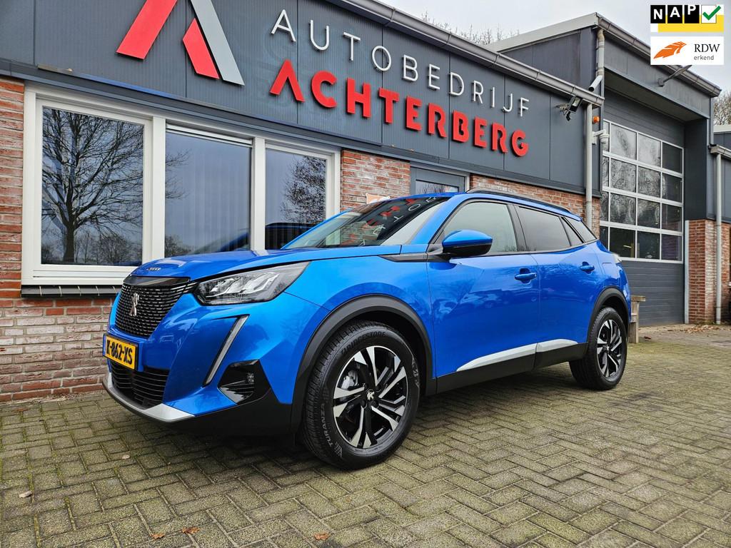 Peugeot 2008 1.2 PureTech Allure Carplay! Camera! Navigatie!, Auto's, 101 pk, Gebruikt, Euro 6, 1199 cc