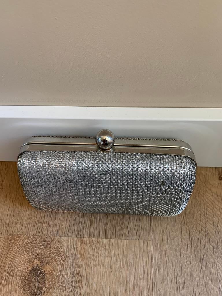 Parfois metal party clutch handtas zilver, Ophalen of Verzenden, Zo goed als nieuw, Grijs, Avondtasje