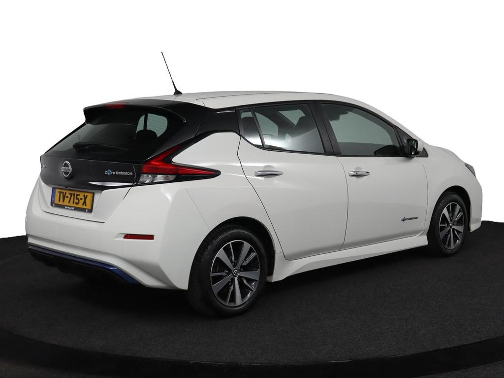 Nissan LEAF Acenta 40 kWh | Navi | Camera | All-Season Bande, Auto's, 12 maanden, Stof, Gebruikt, Wit