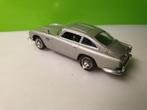 Universal Hobbies - Aston Martin DB5 James Bond 007 1/43, Ophalen of Verzenden, Gebruikt, Auto, Universal Hobbies