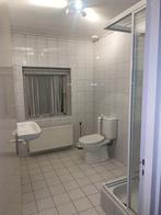 Badkamer, Ophalen, Gebruikt, 200 cm of meer, 75 cm of meer