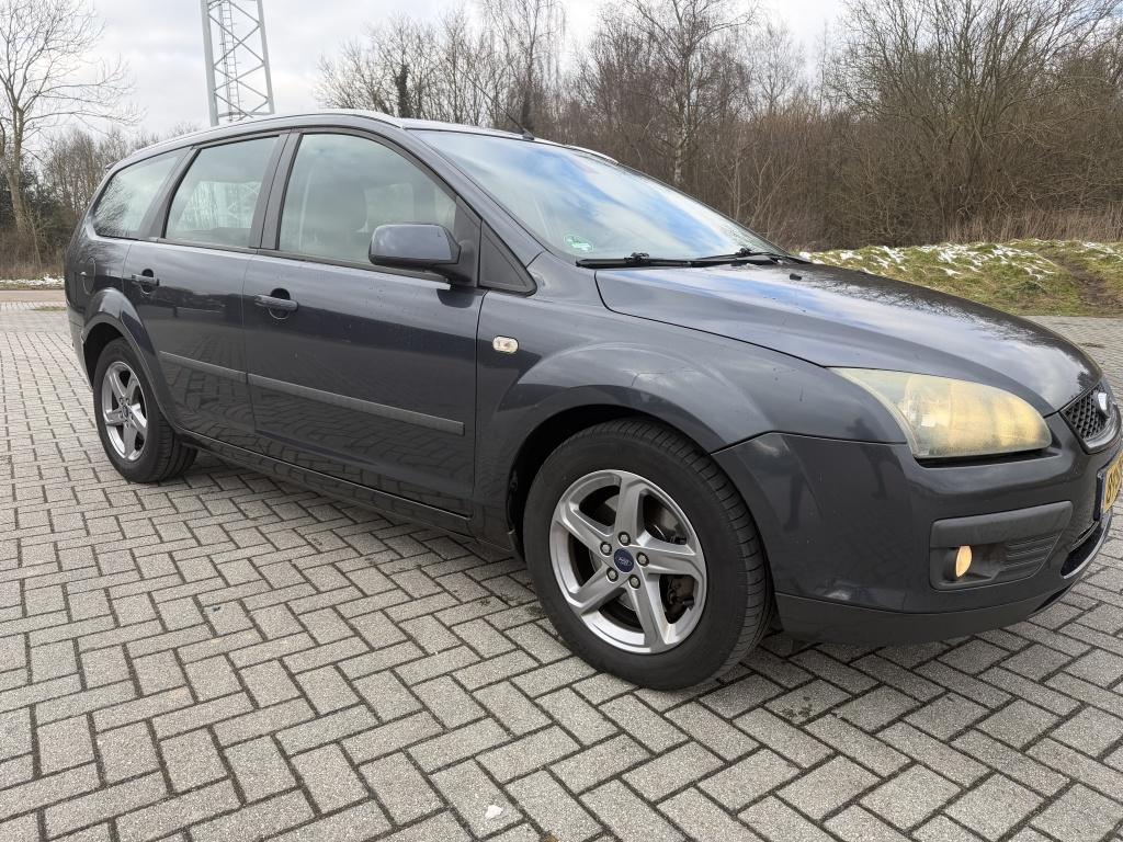 Ford FOCUS Wagon 1.8 TDCI Airco Verwarmde Stoelen APK 2-2027, Auto's, Focus, Gebruikt, 4 cilinders, 116 pk