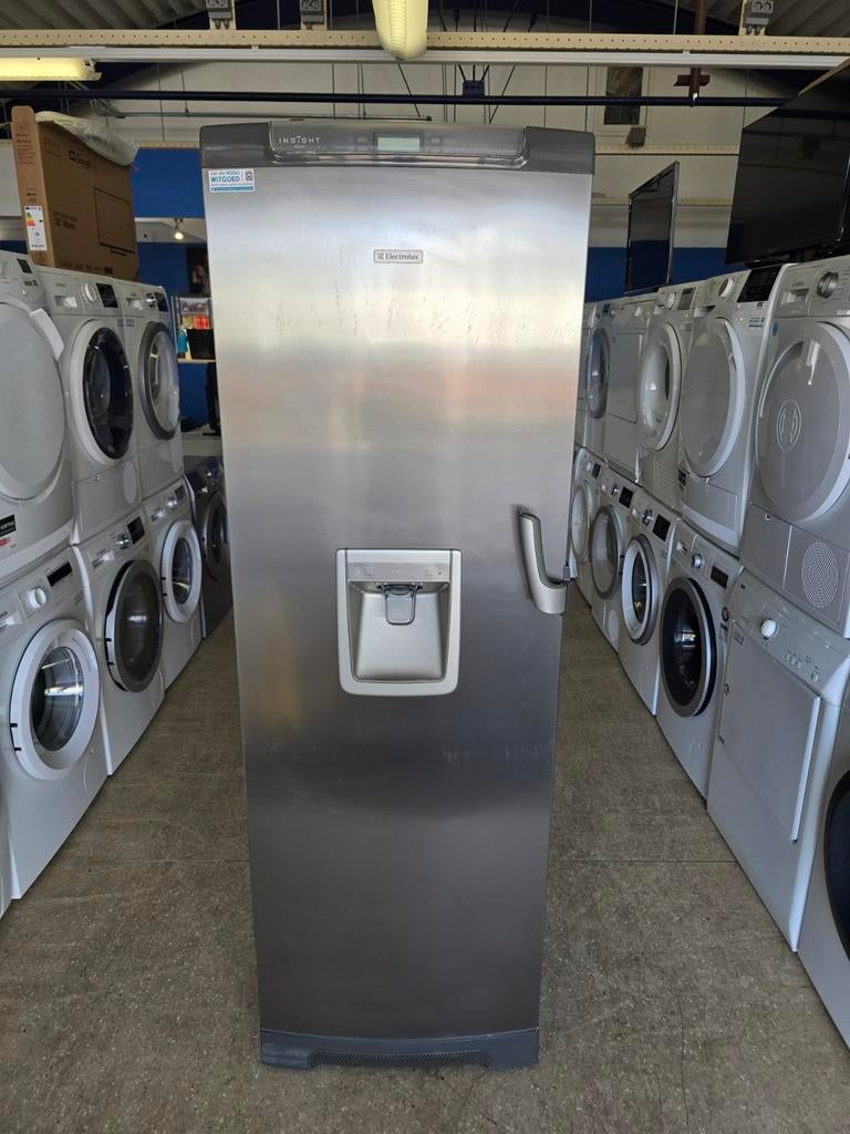Electrolux vrijstaande vrieskast | No Frost | Gratis thuis ✅, Jirnsum, 160 cm of meer, Zo goed als nieuw, Energieklasse A of zuiniger