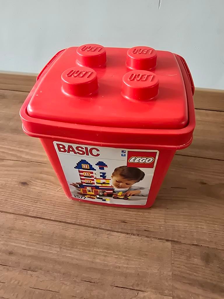 Lego Basic 1577  rode opbergdoos, Ophalen