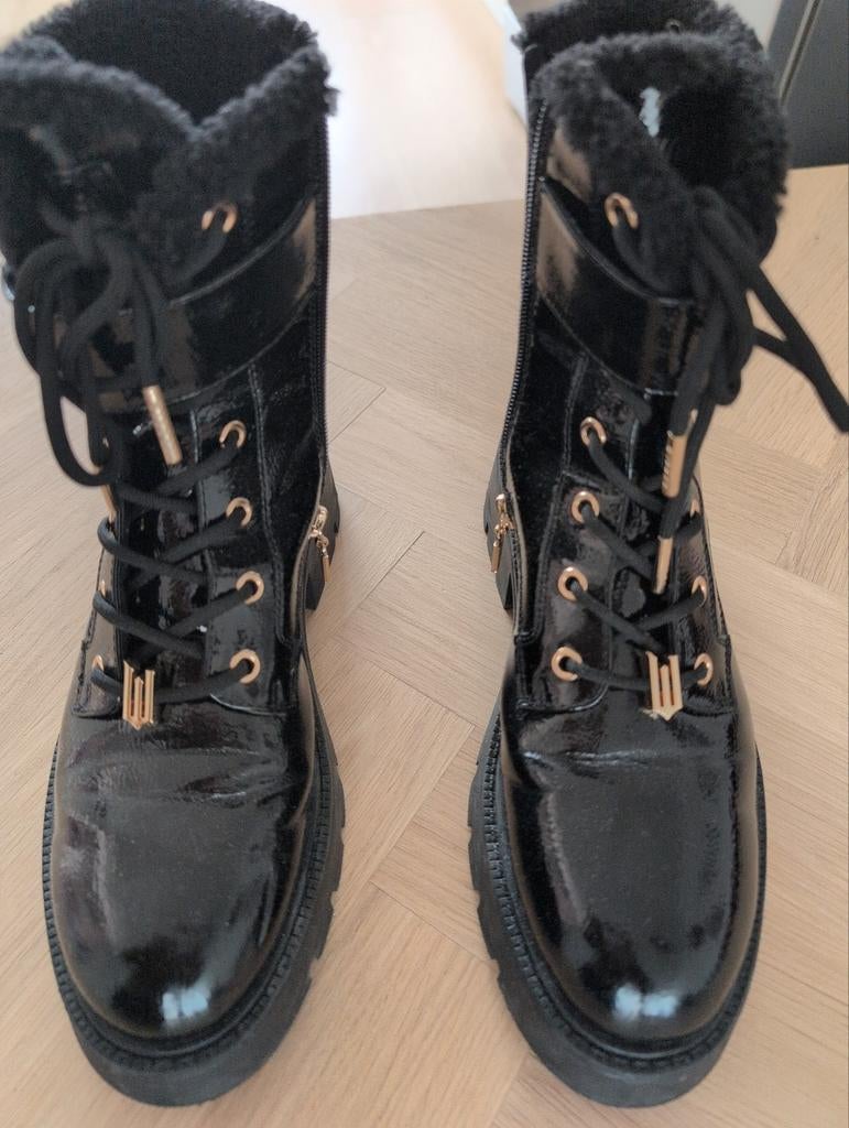 Wicked lakleren boots met bont voering - maat 39, Zwart, Lage of Enkellaarzen, Ophalen of Verzenden, Wicked