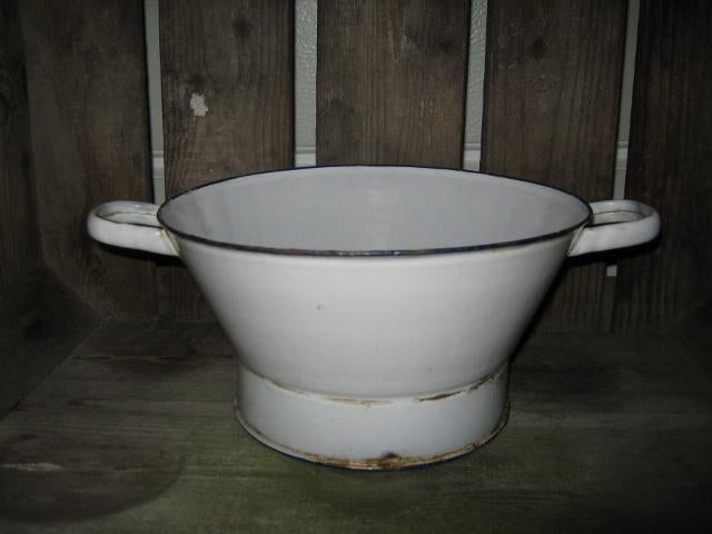 wit emaille vergiet, Antiek en Kunst, Antiek | Emaille, Ophalen of Verzenden