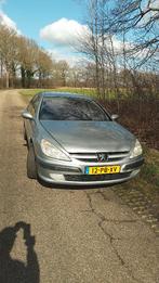 Peugeot 607 2.0 16V 2004 Grijs, Auto's, Peugeot, Voorwielaandrijving, 136 pk, 1800 kg, Zwart