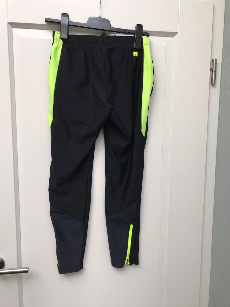 Trainings broek mt 134/ 140 Nieuw! Kipla, Ophalen of Verzenden, Zo goed als nieuw, Kleding