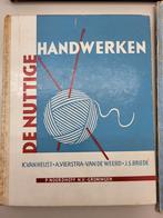 De nuttige handwerken uit 1965, Ophalen of Verzenden, Gelezen, Borduren en Naaien