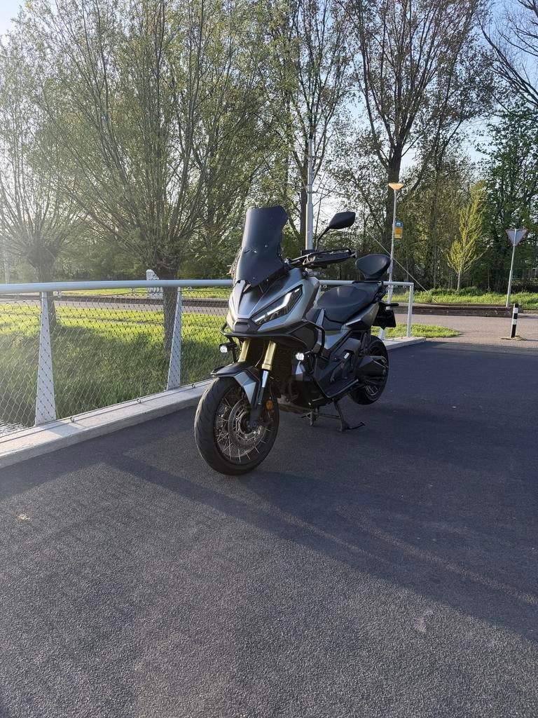 Honda X-ADV 750 bouwjaar 2022 full option A2, Motoren, 750 cc, Gebruikt, Particulier, Meer dan 35 kW