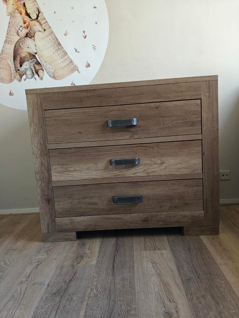 Kinder ledikant, Commode en kapstokje Kidsmill - Brent, Ophalen, 50 tot 70 cm, 100 cm of meer, Zo goed als nieuw