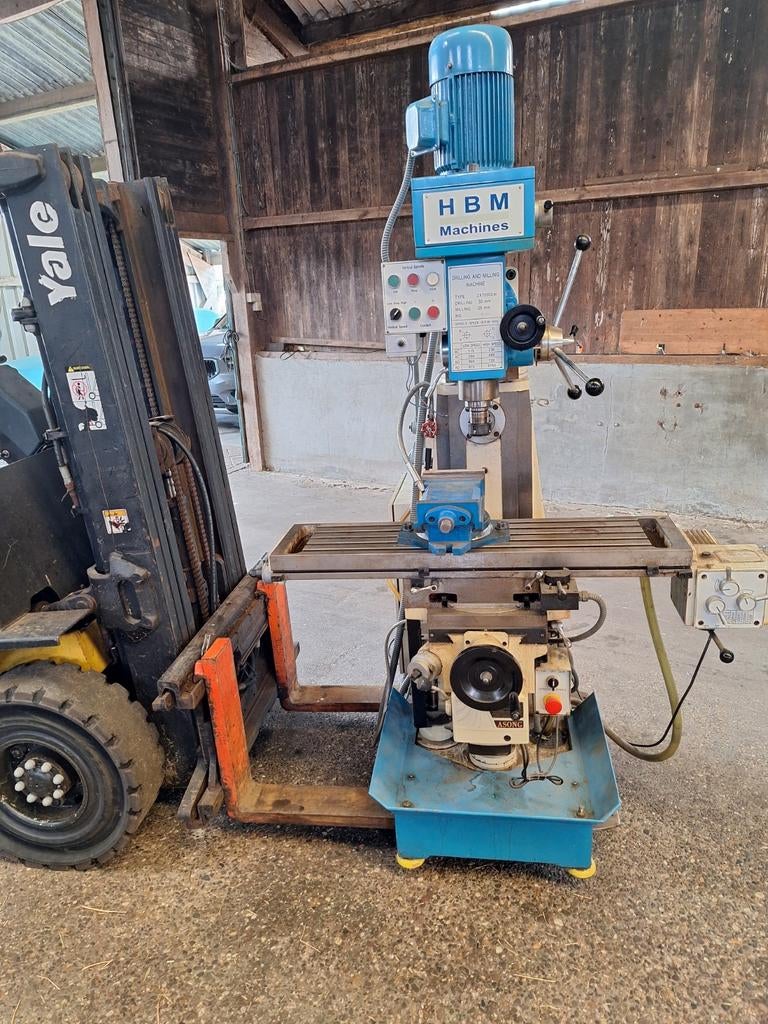 HBM freesbank 400 volt, Ophalen, Gebruikt, Freesbank