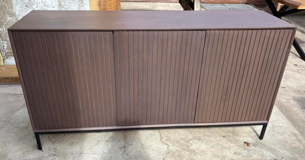 Madison dressoir walnoot 165 cm – NU €325 – NIEUW, Huis en Inrichting, Kasten | Dressoirs, Ophalen, 150 tot 200 cm, Nieuw, Metaal