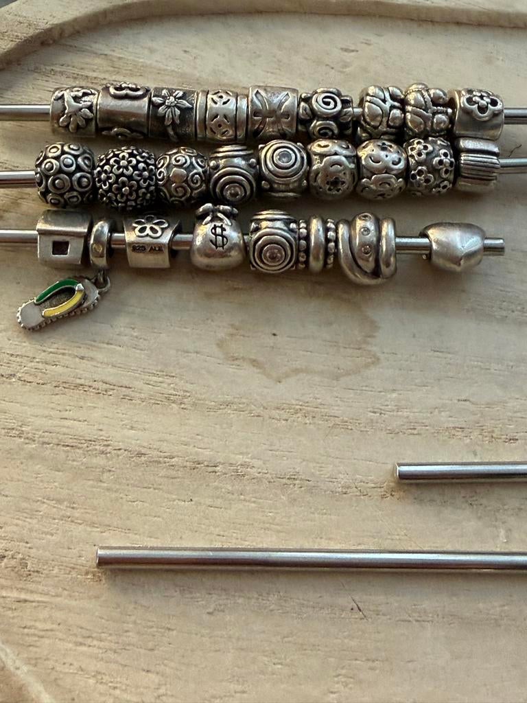 Diverse Pandora bedels 12,50, Gebruikt, Verzenden, Pandora, 4 bedels of meer