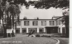 Schin op Geul (L) - Hotel-Pension Op de Beek, ca. 1970., Verzamelen, Ansichtkaarten | Nederland, Ophalen of Verzenden, 1960 tot 1980