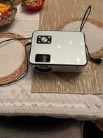 STREX Beamer Projector - Wit, Zo goed als nieuw, Audio, Tv en Foto, Beamers, Ophalen of Verzenden, Zo goed als nieuw, LED, Overige resoluties