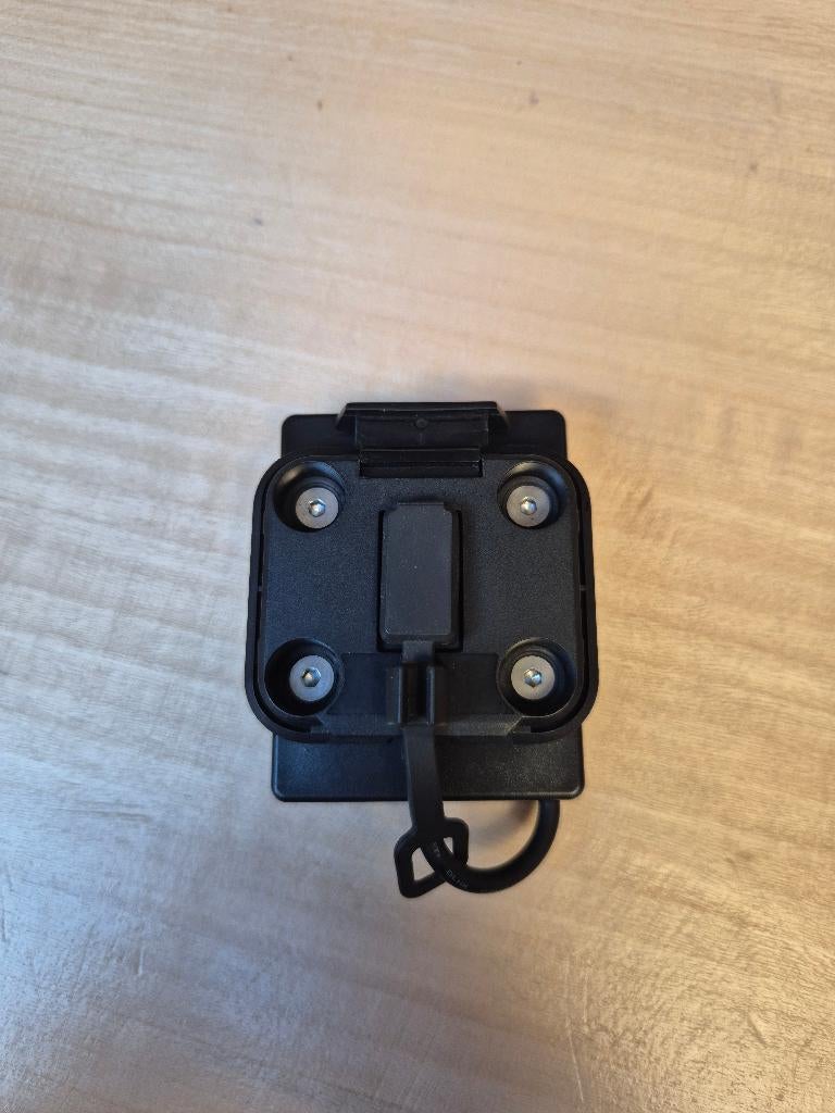 Garmin zumo XT BMW adapter TeqMount, Motoren, Accessoires | Navigatiesystemen, Ophalen of Verzenden, Zo goed als nieuw
