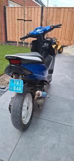 Yamaha jog r, Fietsen en Brommers, Scooters | Yamaha, Ophalen of Verzenden, Zo goed als nieuw, Tweetakt, JogR of RR