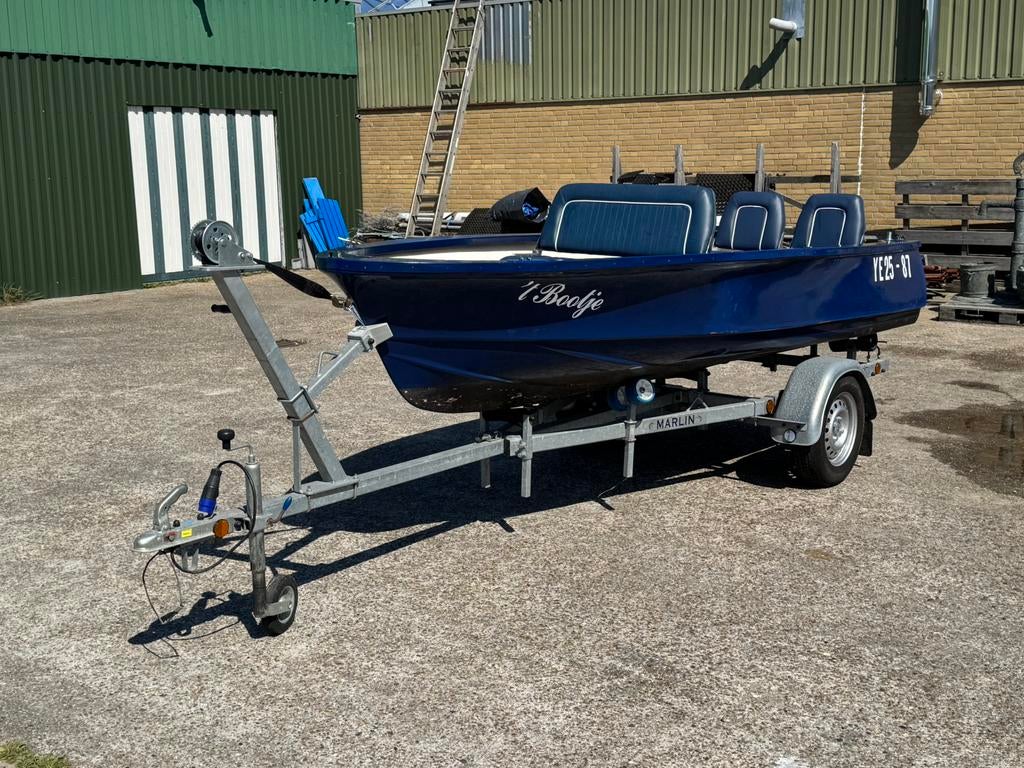 Polyester boot voor 4 personen lengte 4 m, breedte 1,50 m, Watersport en Boten, Motorboten en Motorjachten, Ophalen, Gebruikt