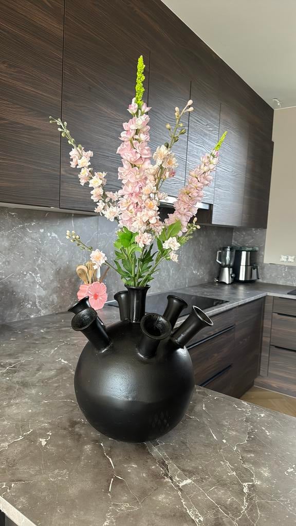 Tulpenvaas matzwart, Ophalen, Zo goed als nieuw