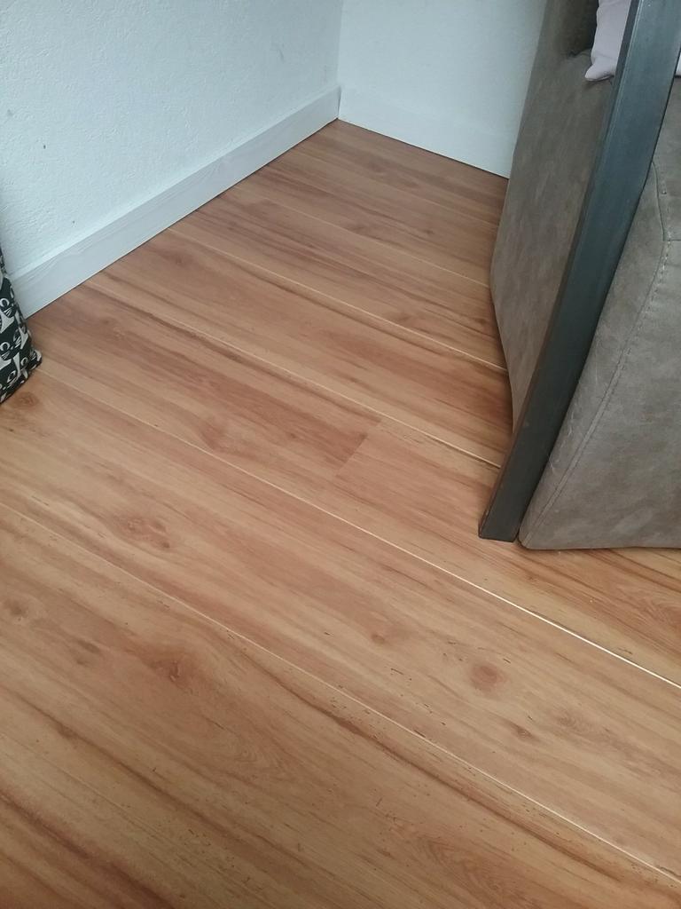 warm eiken click-laminaat +/- 8m2, Ophalen, 50 tot 150 cm, Zo goed als nieuw, 10 m² of meer