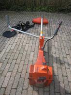 Husqvarna 240R Bosmaaier Benzine + Tuig en Mes, Ophalen, Benzine, Gebruikt, 30 tot 50 cm