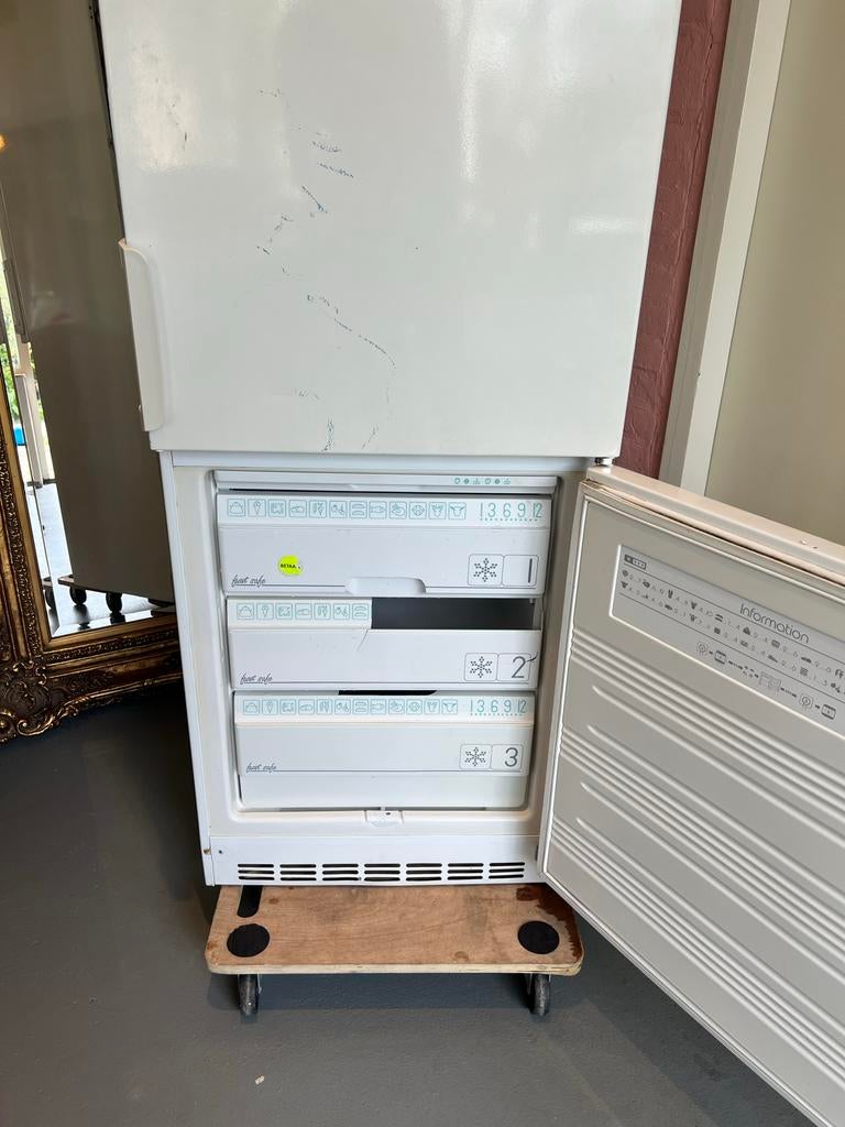 Liebherr koelvriescombinatie - dit weekend weg, Witgoed en Apparatuur, Ophalen, Gebruikt, 200 liter of meer, Met aparte vriezer