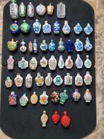 53 parfumflesjes van glas/kunststof en porselein onder naam, Ophalen of Verzenden