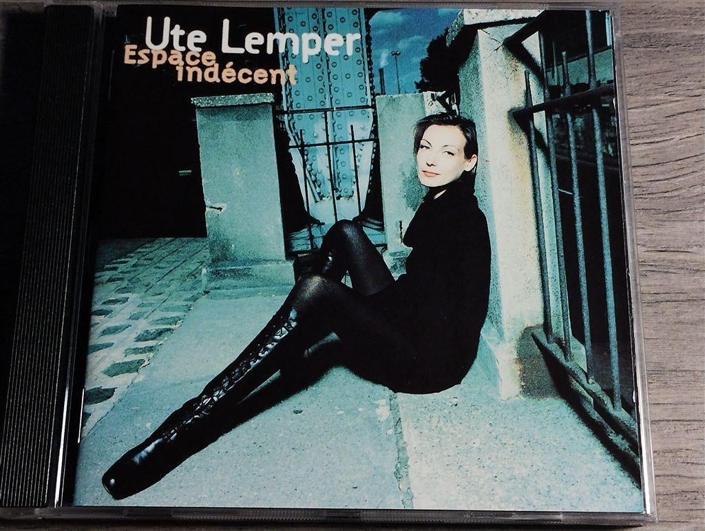 Ute Lemper - Espace Indécent, Ophalen of Verzenden, 1980 tot heden, Zo goed als nieuw, Jazz