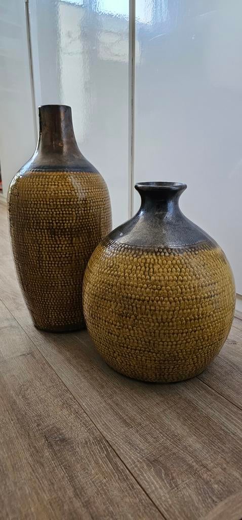 Vazenset, Huis en Inrichting, Woonaccessoires | Vazen, Overige kleuren, Aardewerk of Porselein, Ophalen of Verzenden, Zo goed als nieuw
