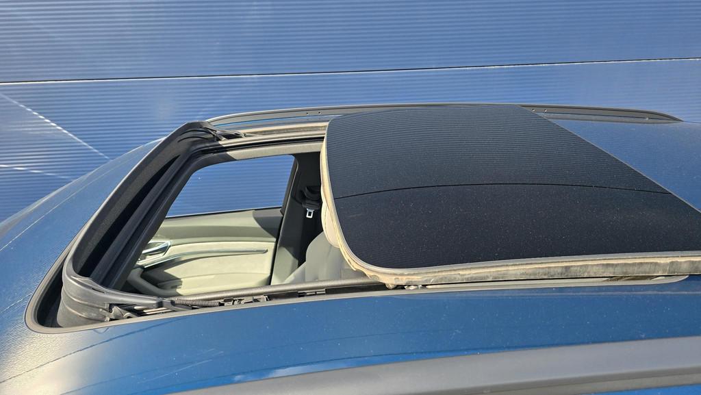 Audi e-tron e-tron 55 quattro advanced Pro Line Plus 95 kWh, Auto's, Audi, Automaat, 131 €/maand, 95 kWh, Blauw