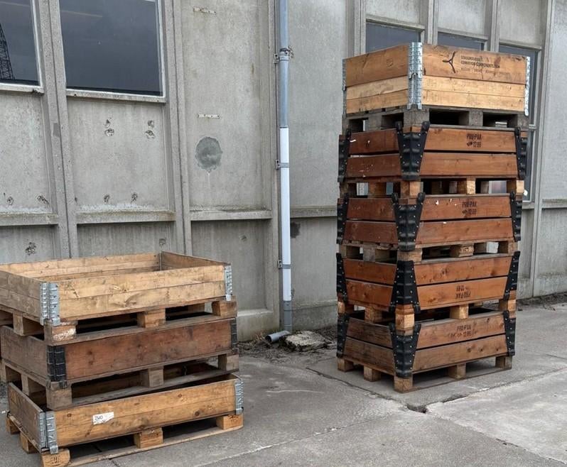 Gebruikte pallets met (hoge) opzetrand, Doe-het-zelf en Verbouw, Kratten en Dozen, Ophalen, Gebruikt, 100 cm of meer, .