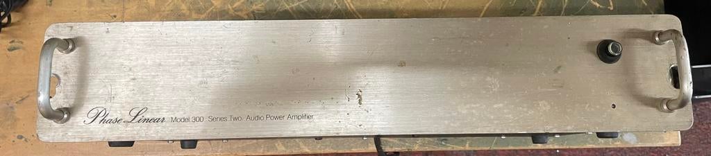 Phase Linear 300 eindversterker, Ophalen, Gebruikt