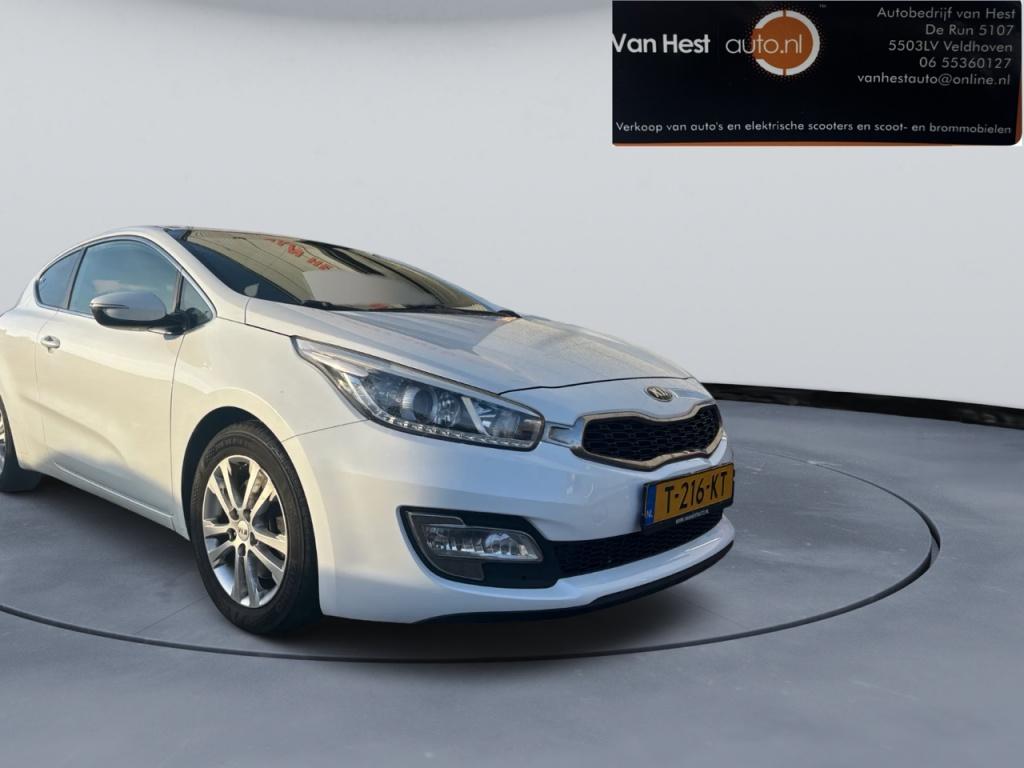 Kia cee'd 1.4 i INCL NWE KOPPELING | CLIMA | NAVI | CRUISE C, Auto's, Kia, Euro 5, Gebruikt, 4 cilinders, 1396 cc