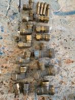 Knelkoppelingen  12, 15 en 22 mm en leidingbeugels, Overige materialen, Minder dan 20 mm, Overige typen, Ophalen of Verzenden