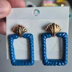 Vintage oorbellen, Sieraden, Tassen en Uiterlijk, Oorbellen, Ophalen of Verzenden, Overige materialen