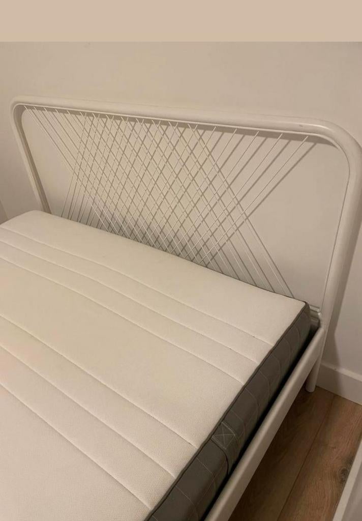 Metalen Ikea bed 140 x 200, Ophalen, Wit, Tweepersoons, 140 cm