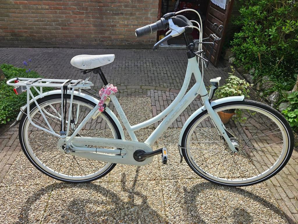 Mooie Gazelle damesfiets, Ophalen, Gebruikt, Velgrem, Versnellingen