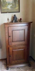 Massief Eiken kast 150 hoog en 89 breed, Ophalen, Zo goed als nieuw