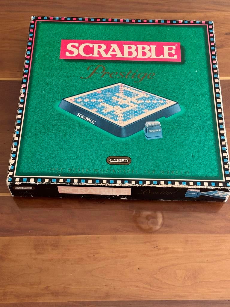 Scrabble Prestige Bordspel - Zo goed als nieuw, Hobby en Vrije tijd, Een of twee spelers, Ophalen of Verzenden, Zo goed als nieuw