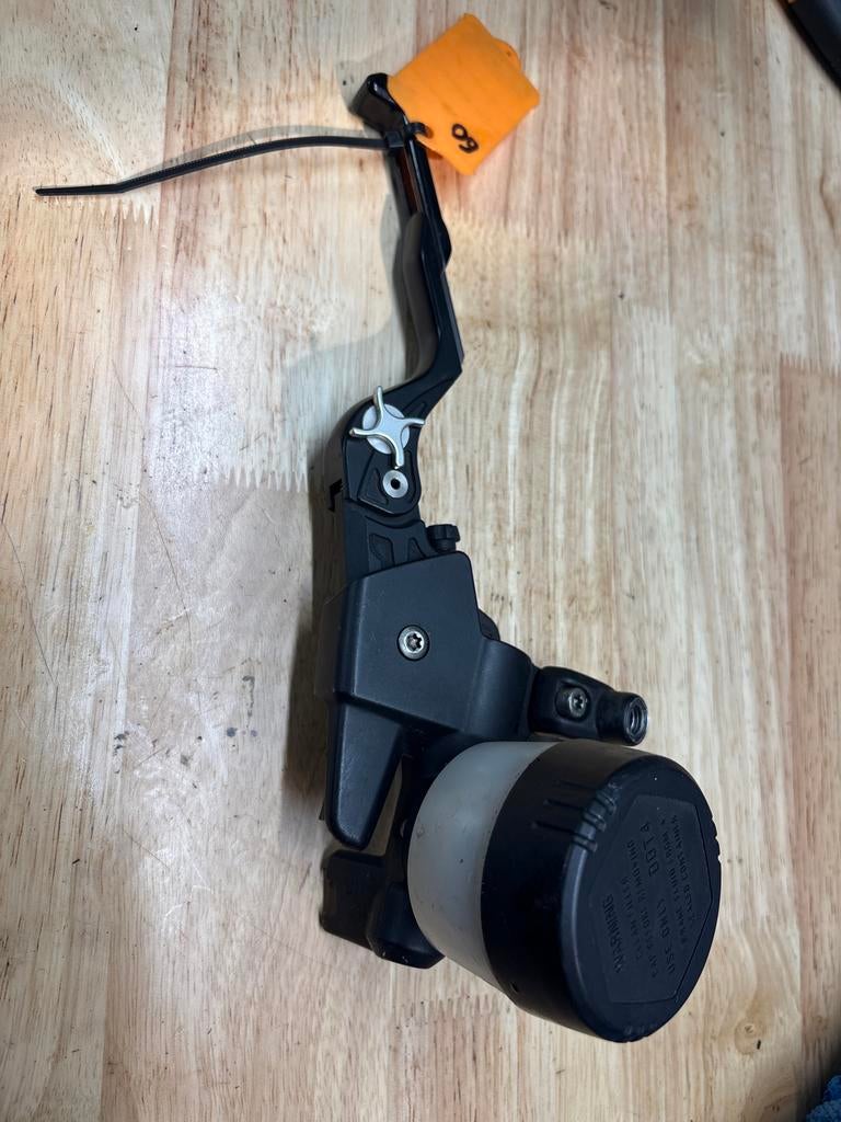 Hoofdremcilinder rempomp BMW K 1200 R K1200S K1300R K1300S, Ophalen of Verzenden, Gebruikt