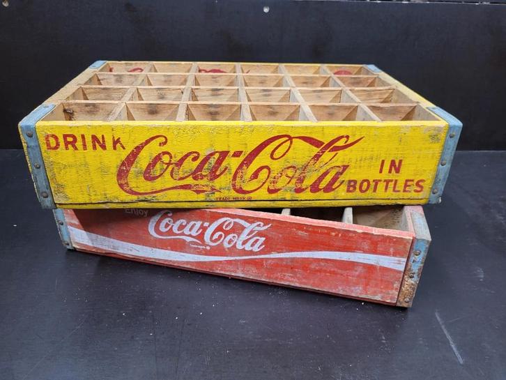 2 Vintage Coca Cola kratten uit de VS, Verzamelen, Merken en Reclamevoorwerpen, Gebruikt, Gebruiksvoorwerp, Ophalen of Verzenden