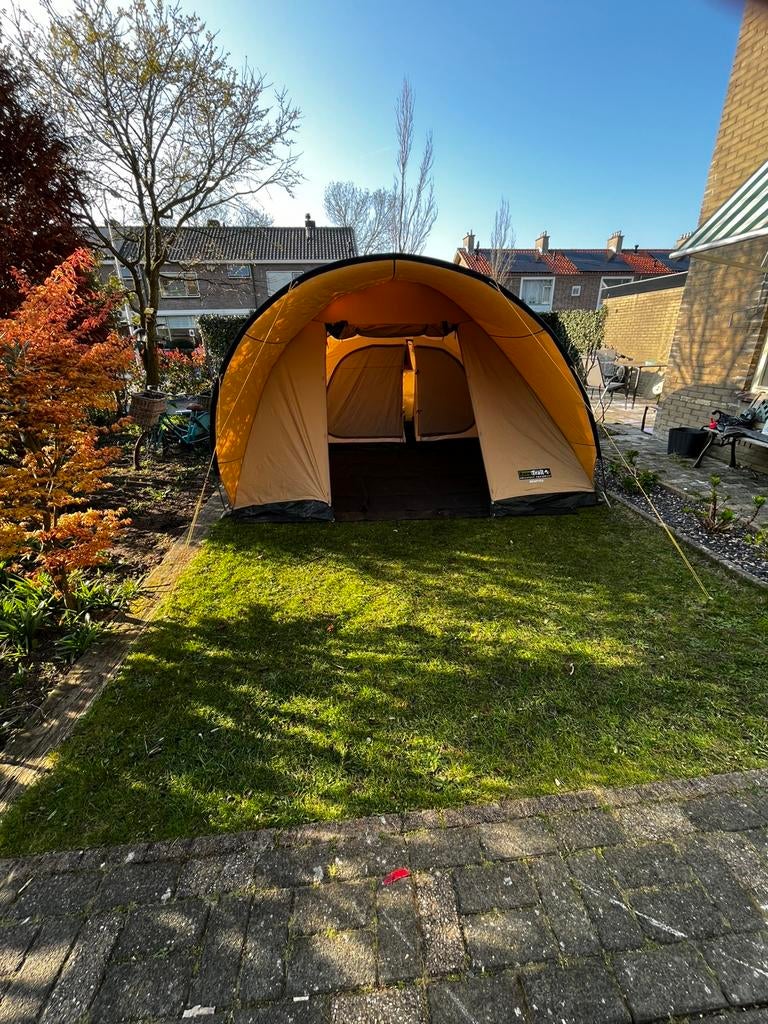 Eurotrail Menphis 4 persoons tent, Ophalen, Gebruikt