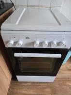 OK. Gasfornuis met oven - Slechts 3 maanden oud, Ophalen, 4 kookzones, Zo goed als nieuw, Gas
