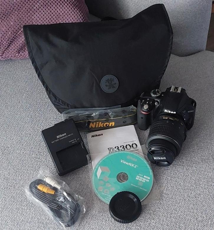 NIKON D3300 met mooie lage kliks 7253, Audio, Tv en Foto, Fotocamera's Digitaal, Zo goed als nieuw, Spiegelreflex, Nikon, Ophalen of Verzenden