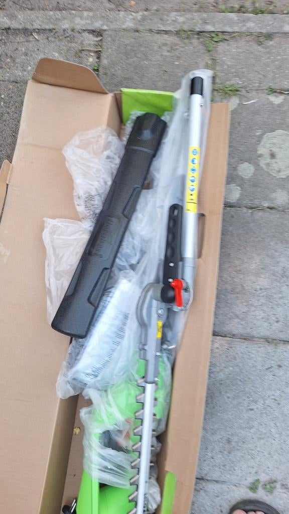 Nieuwe Florabest elektrische heggeschaar met langesteel, Ophalen of Verzenden, Nieuw