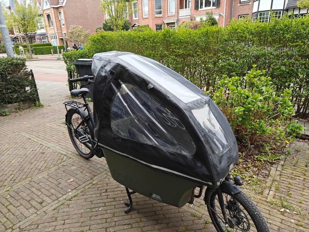 Regenhoes voor Dolly bakfiets, Ophalen